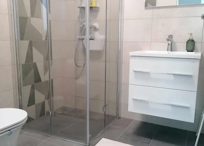 Guest house Leona Gyenesdias